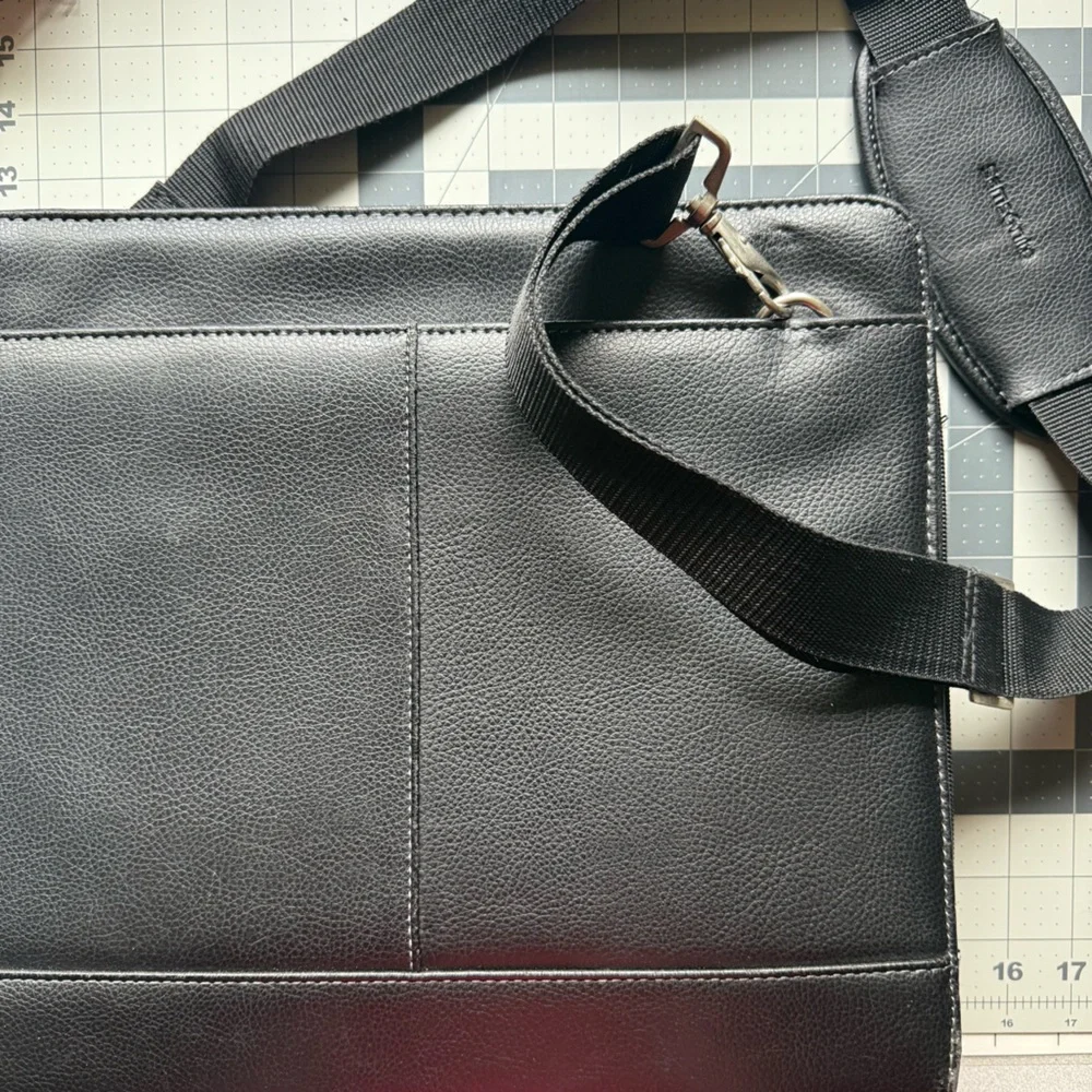 Samsonite 1910 Black Leather Messenger Bag‎ Briefcase Laptop Case Shoulder Bag